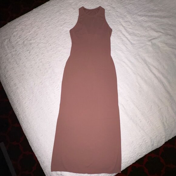 Like New Lululemon Get Going Midi Dress Red Dust Nulu Racerback Tank Size 4 S - Picture 13 of 15